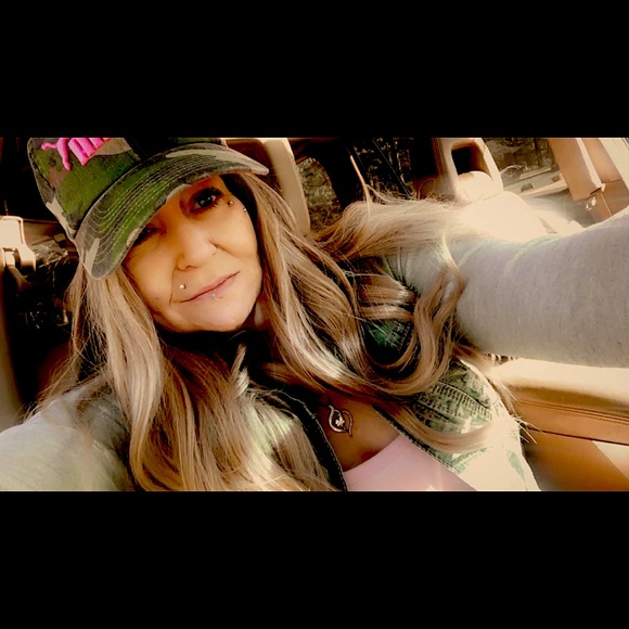 Meet your Posher, Annette - Picture 7 of 15